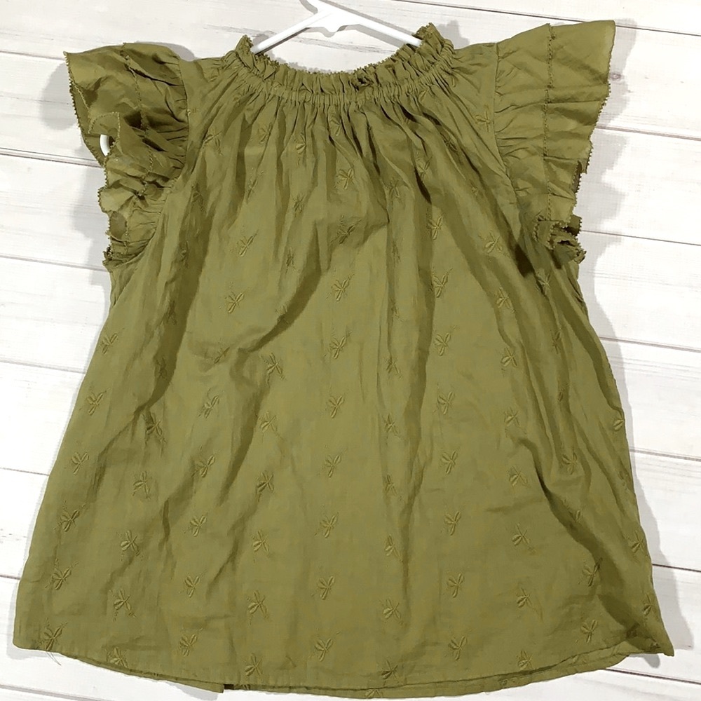 Ruffled sleeves tank top